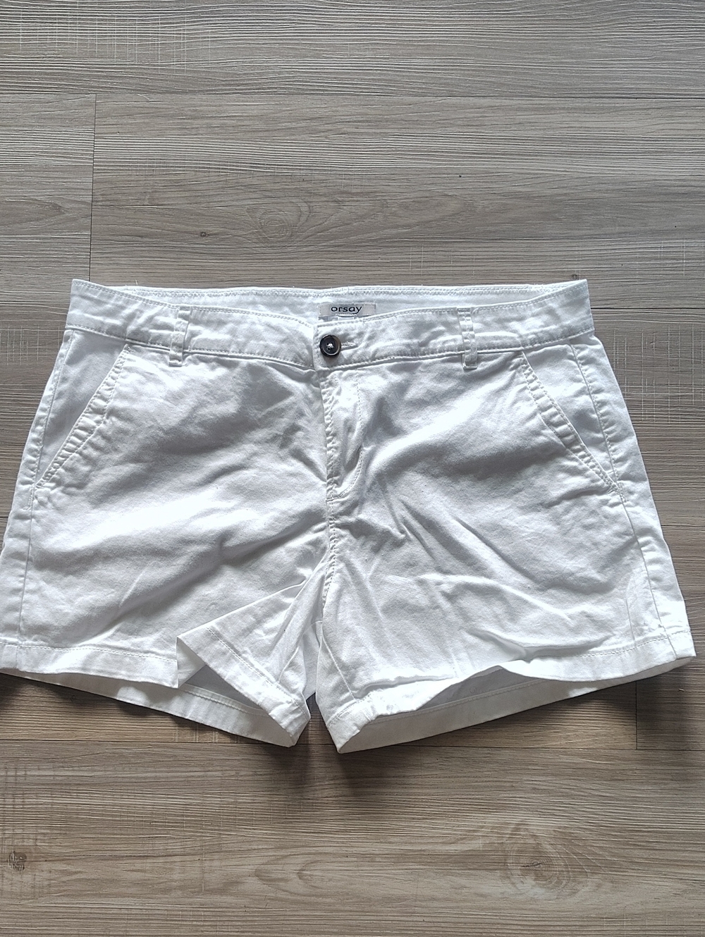 Orsay High-Waist White Casual Shorts
